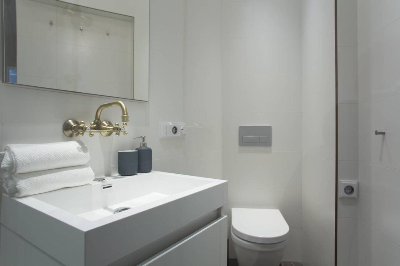 Bright Prague Havelska Apartment Bagian luar foto