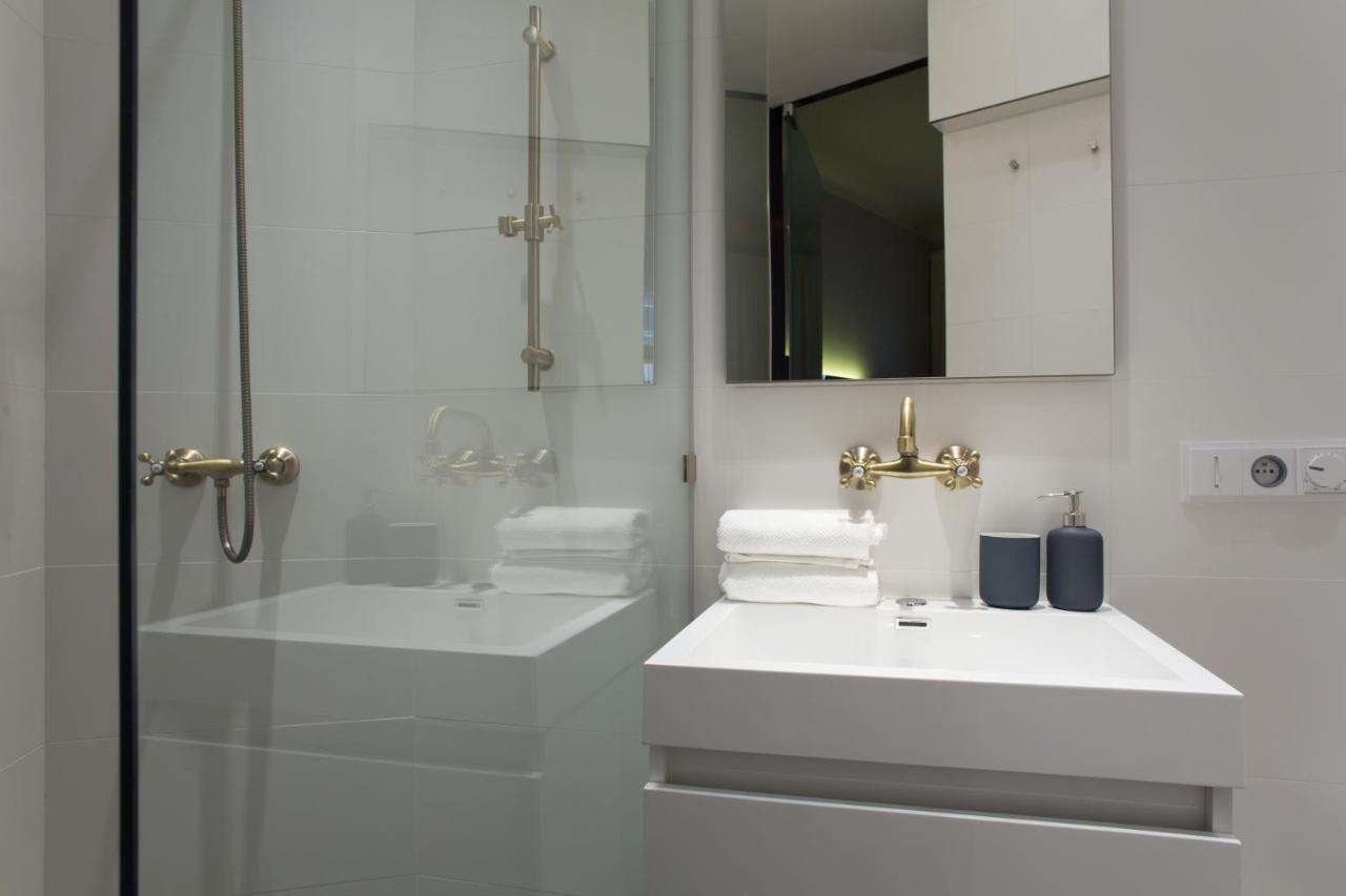 Bright Prague Havelska Apartment Bagian luar foto