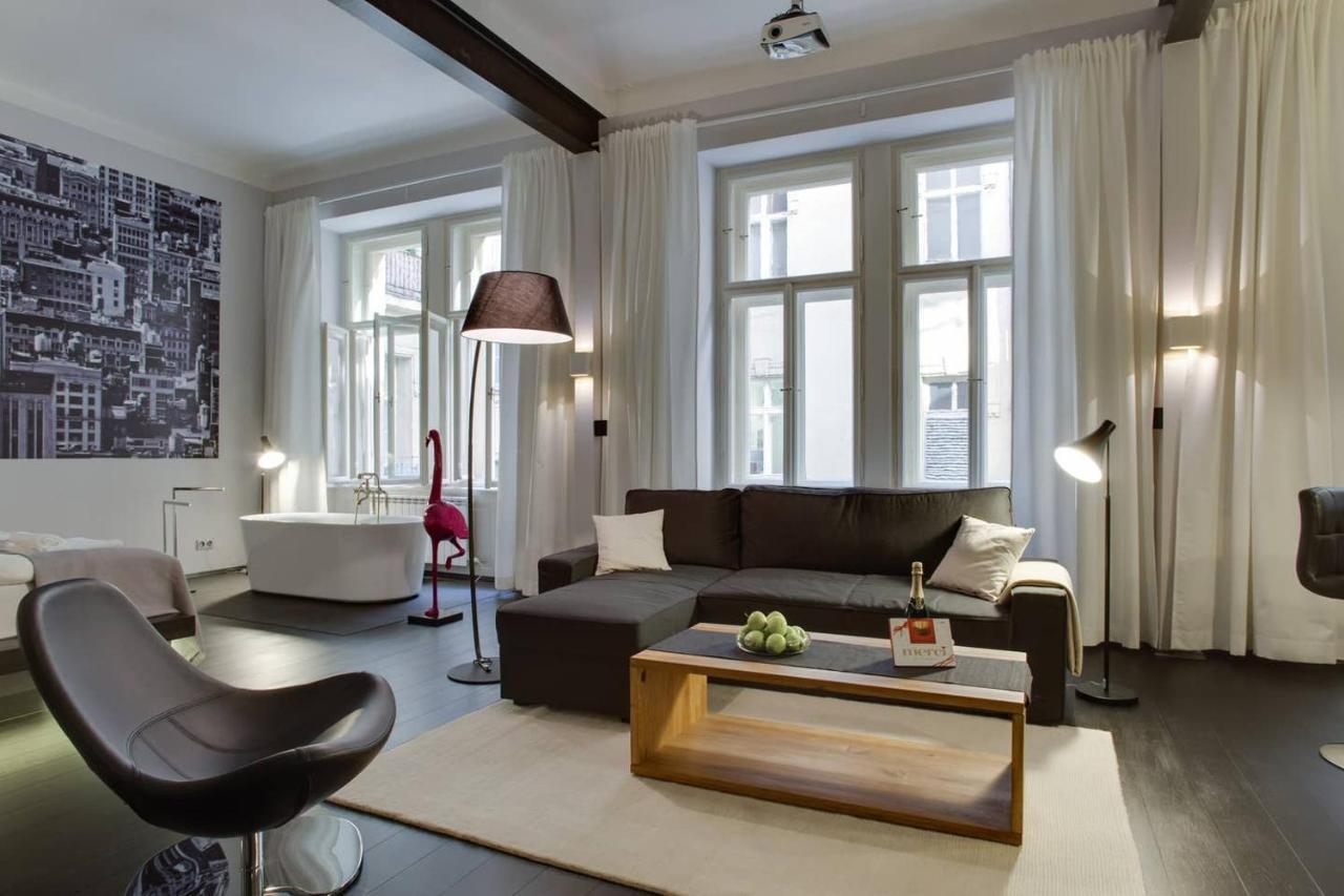 Bright Prague Havelska Apartment Bagian luar foto